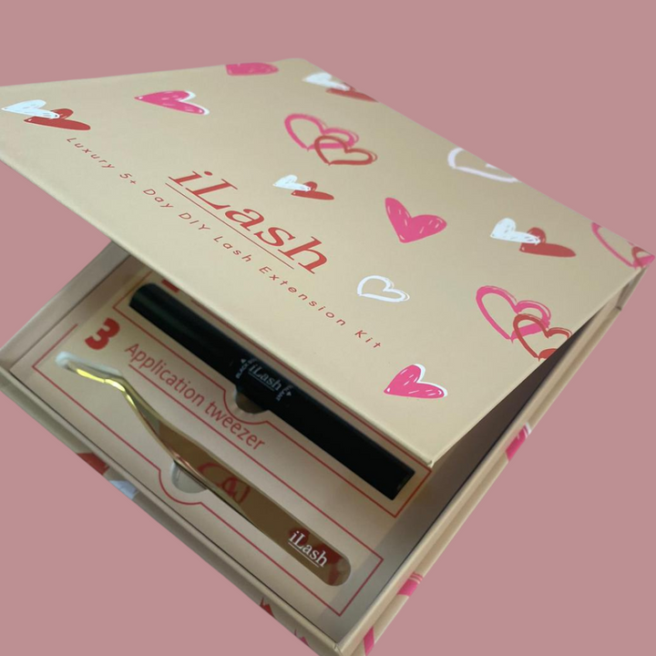 LIMITED EDITION: The look of love valentines gift box ( NEW bond & seal duo, segment lashes+ application tweezer)